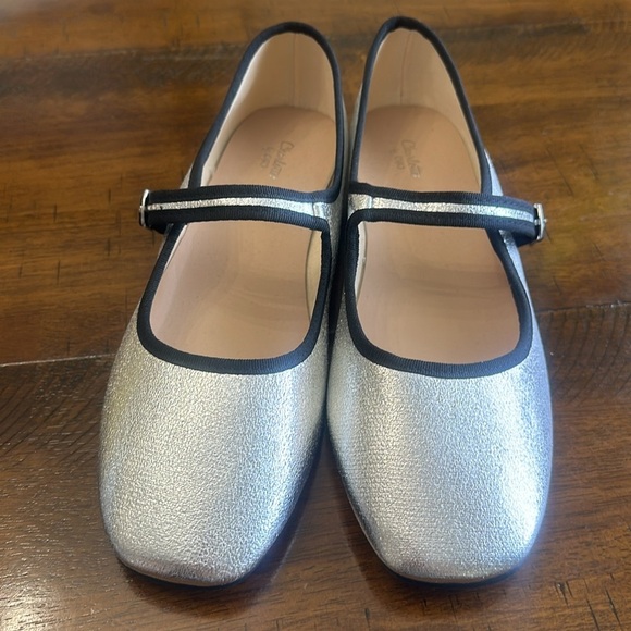 Charlotte Girls Shoes - Picture 2 of 7